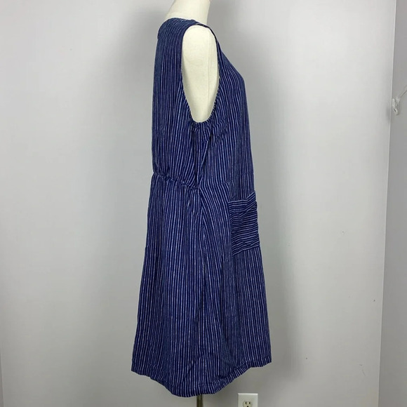 Sleeveless Striped Linen-Blend Fit & Flare Dress - Picture 7 of 13